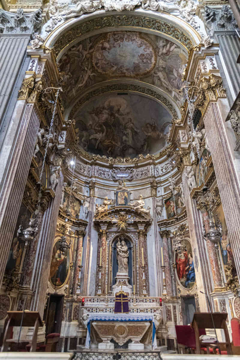Italia - Génova 058 - basílica de Santa Maria delle Vigne.jpg